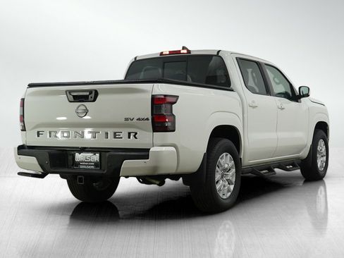 Used 2022 Nissan Frontier SV image 6