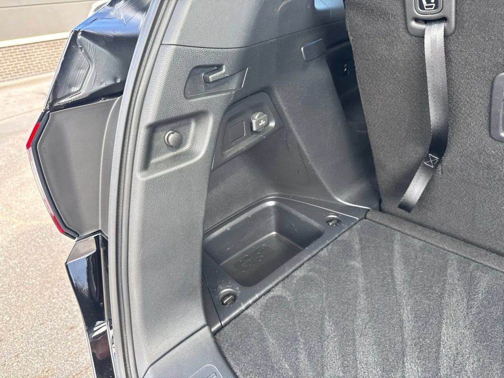 Used 2025 Honda Pilot TrailSport image 78