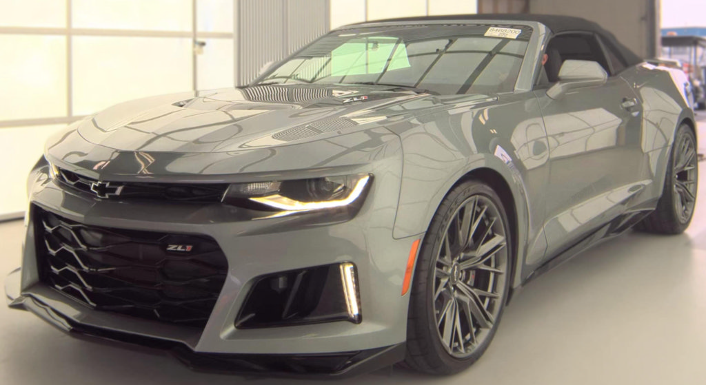 Used 2023 Chevrolet Camaro ZL1 RWD image 1