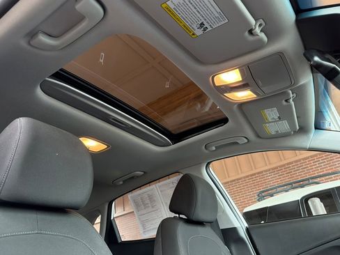 Used 2023 Hyundai Kona SEL w/ Convenience Package image 17