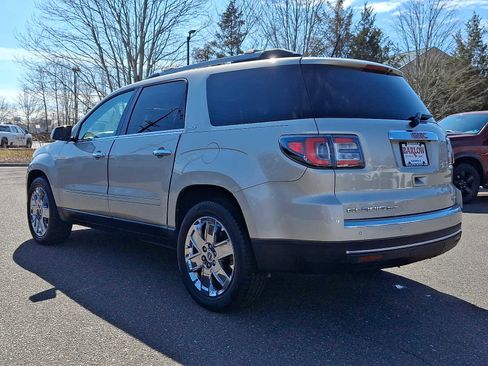 Used 2017 GMC Acadia Limited SLT image 4
