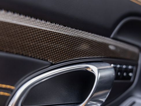 Used 2018 Porsche 911 Turbo S image 35