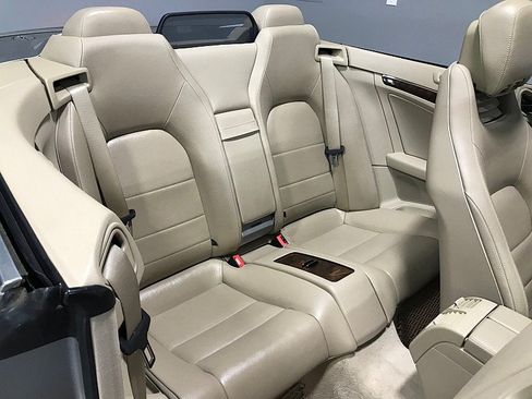 Used 2012 Mercedes-Benz E 350 Cabriolet image 24