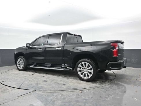 Used 2021 Chevrolet Silverado 1500 High Country w/ Technology Package AWD/4WD image 2