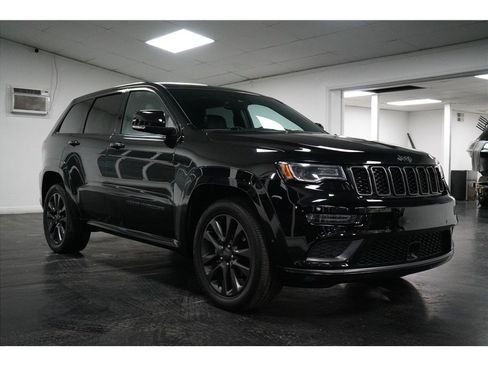 Used 2018 Jeep Grand Cherokee High Altitude image 1