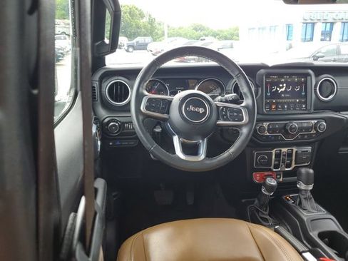 Used 2021 Jeep Wrangler Unlimited Rubicon 4xe w/ Steel Bumper Group AWD/4WD image 11