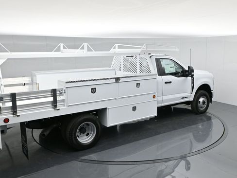 New 2024 Ford F350 XL w/ XL Chrome Package image 35