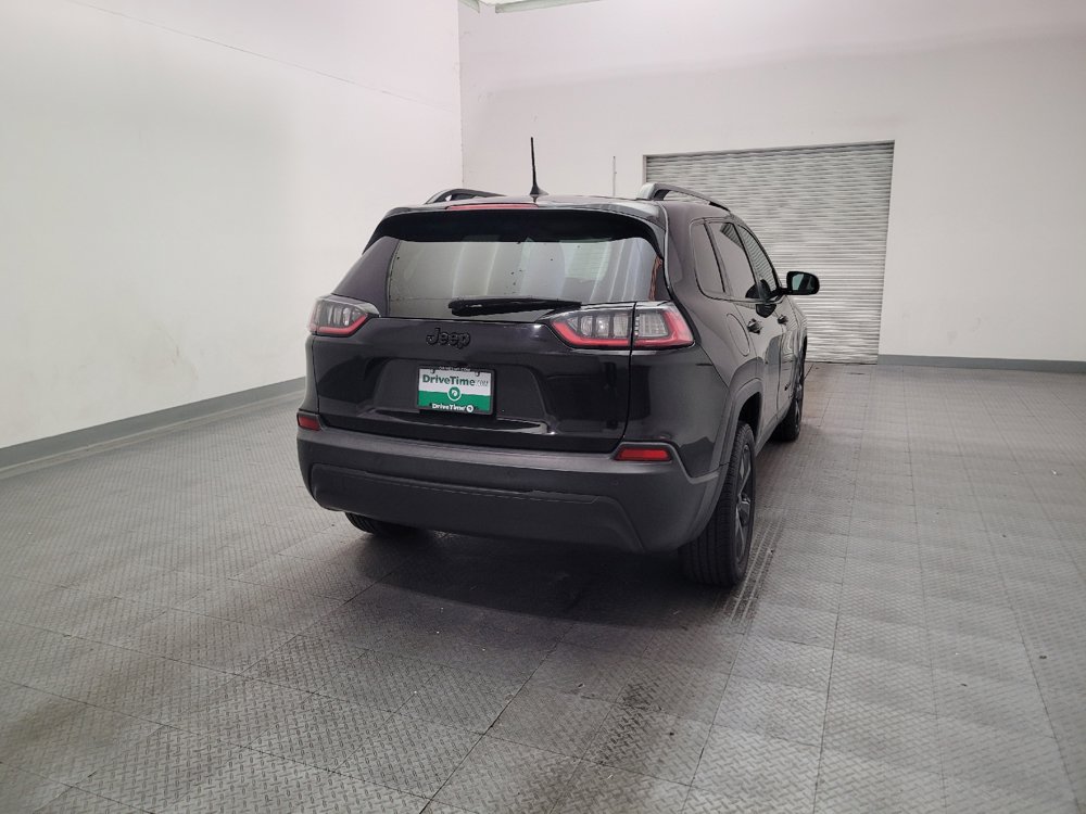 Used 2019 Jeep Cherokee Latitude Plus FWD image 7
