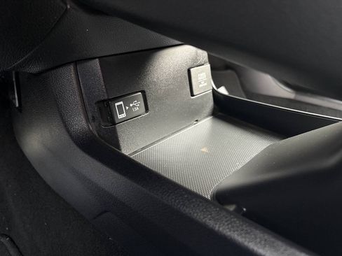 Used 2021 Honda Civic Sport image 28