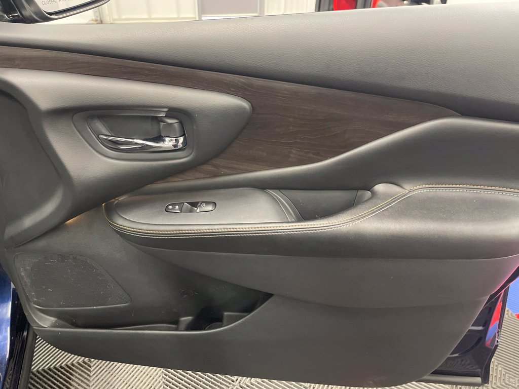Used 2024 Nissan Murano Platinum AWD/4WD image 21
