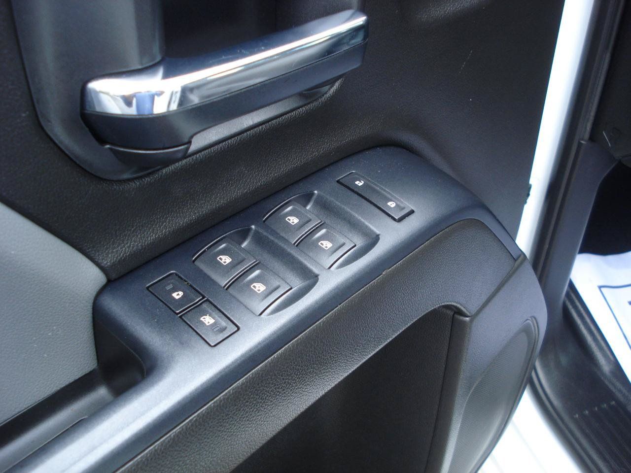 Used 2017 Chevrolet Silverado 3500 W/T RWD image 20