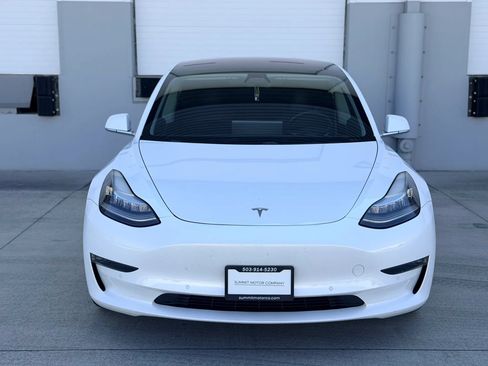 Used 2018 Tesla Model 3 Long Range RWD image 8