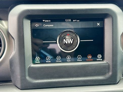 Used 2023 Jeep Wrangler Unlimited image 14