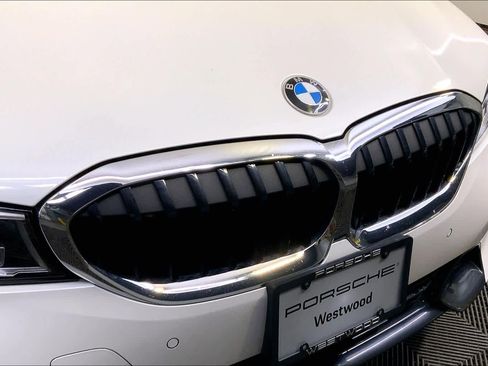 Used 2020 BMW 330i xDrive Sedan w/ Premium Package image 34