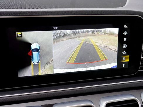 Used 2022 Mercedes-Benz GLE 350 image 11