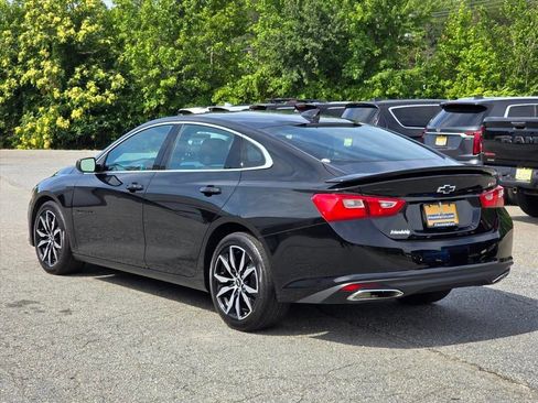 Used 2022 Chevrolet Malibu RS FWD image 24