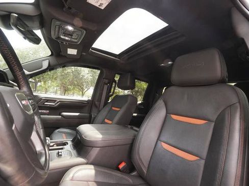 Used 2023 GMC Sierra 1500 AT4 w/ AT4 Premium Package AWD/4WD image 26