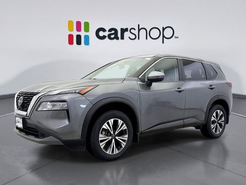 Used 2023 Nissan Rogue SV image 1