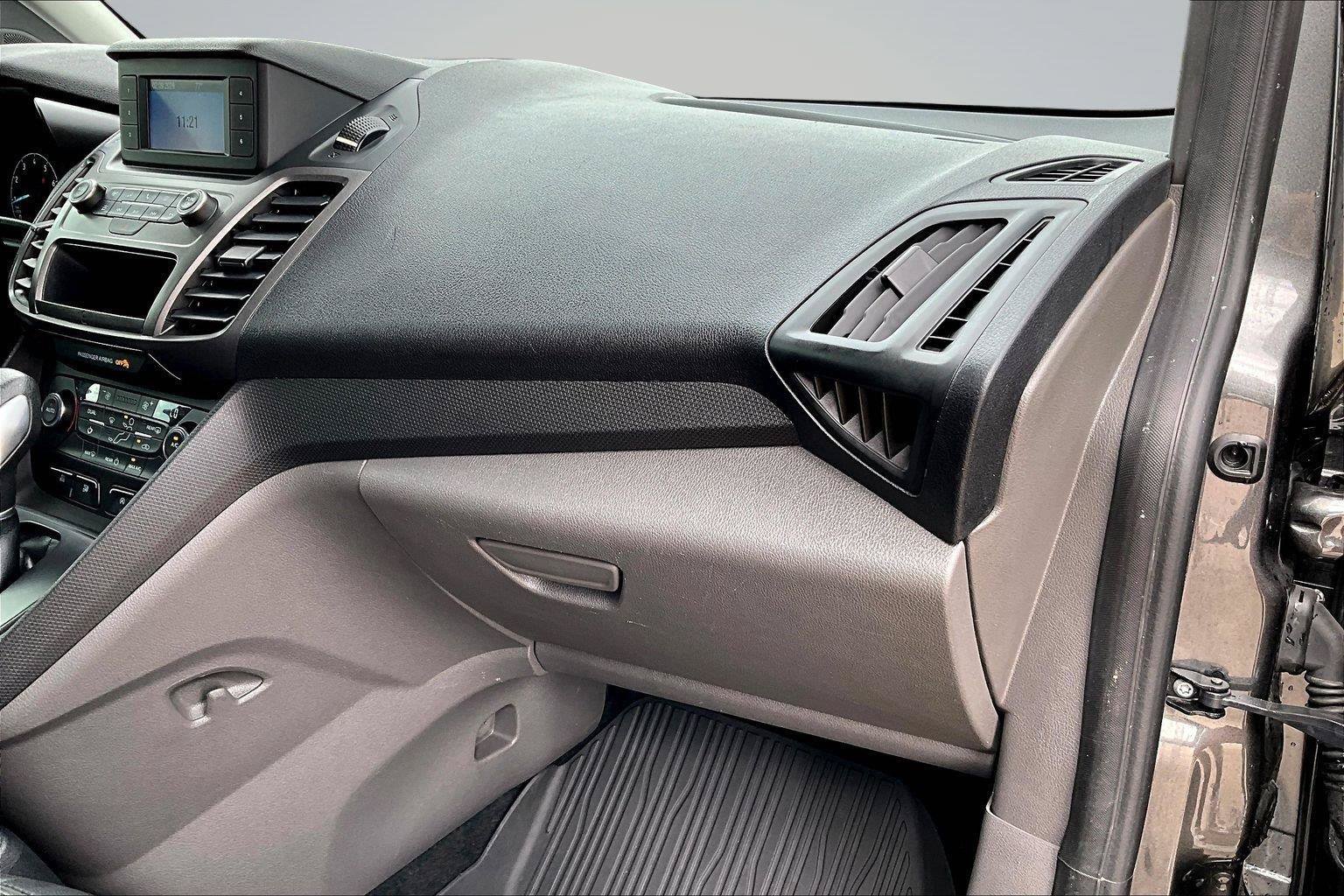 Used 2019 Ford Transit Connect XL FWD image 18