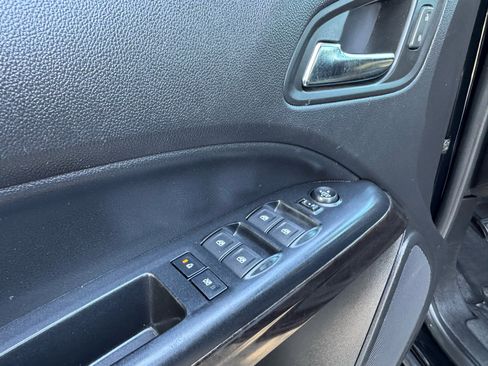 Used 2020 GMC Canyon SLE w/ Trailering Package image 40