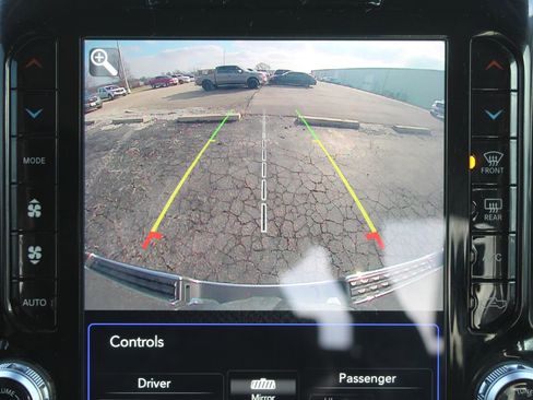 Used 2021 RAM 1500 Laramie image 43