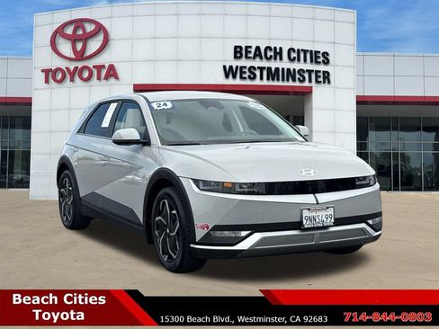 Used 2024 Hyundai Ioniq 5 SE RWD image 1