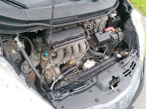 Used 2011 Honda Fit Sport image 4