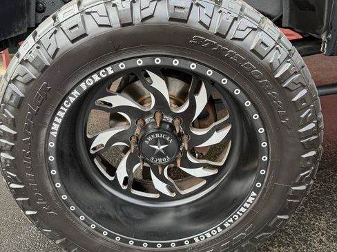 Used 2018 RAM 2500 Limited AWD/4WD image 24