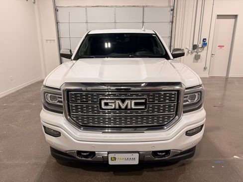 Used 2018 GMC Sierra 1500 Denali w/ Denali Ultimate Package image 2