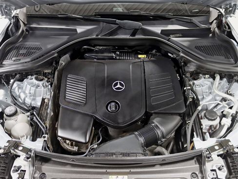 Used 2023 Mercedes-Benz GLC 300 4MATIC w/ Pinnacle Trim Package image 38