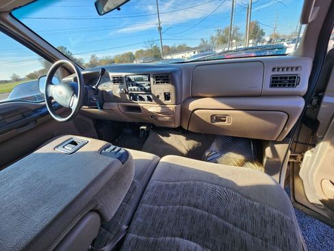 Used 1999 Ford F250 XL image 15