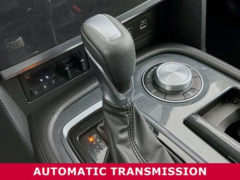 Used 2023 Nissan Armada SV w/ Cargo Package image 12