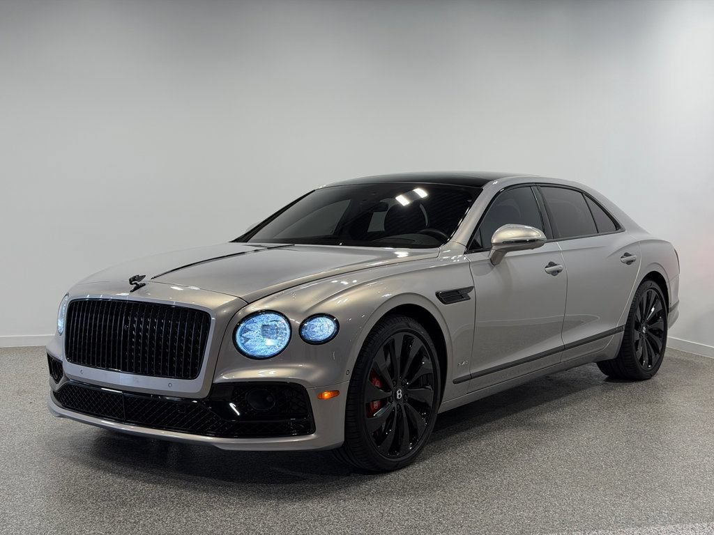 Used 2022 Bentley Flying Spur W12 AWD/4WD image 1