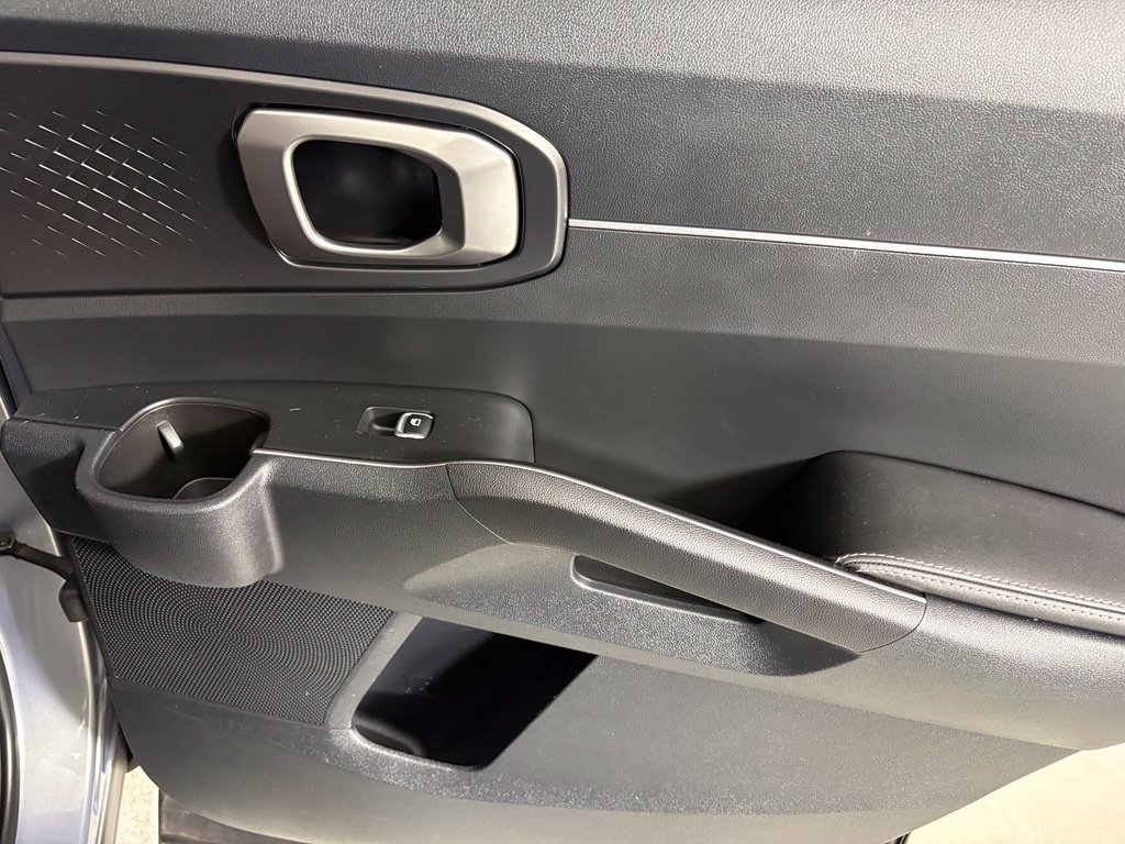 Used 2023 Kia Sorento S w/ Panoramic Sunroof Package FWD image 15