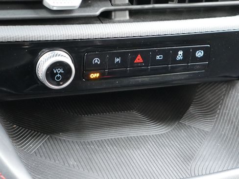 Certified 2025 Ford Explorer ST-Line w/ ST-Line Street Pack image 15