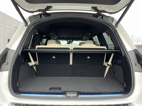 Certified 2025 Mercedes-Benz GLS 450 4MATIC image 61