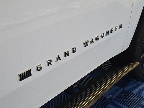 Used 2024 Jeep Grand Wagoneer L Series II w/ Quick Order Packagew 28T image 34