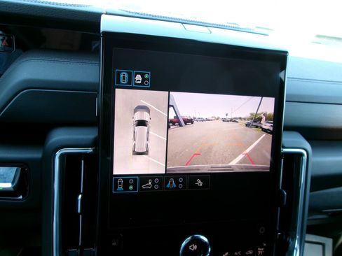 Used 2025 GMC Yukon Denali image 20