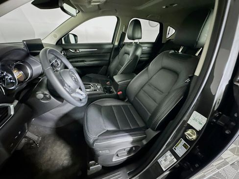 Used 2025 MAZDA CX-5 AWD 2.5 S w/ Preferred Package image 13