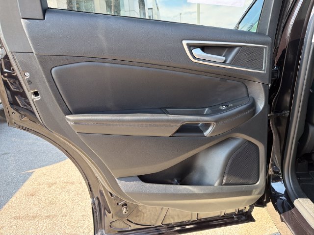 Used 2023 Ford Edge SEL w/ Convenience Package AWD/4WD image 31
