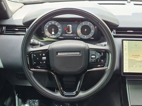 Certified 2025 Land Rover Range Rover Velar Dynamic SE AWD/4WD image 23
