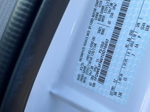 New 2026 Ford E-350 and Econoline 350 Super Duty w/ Power Equipment Group image 27