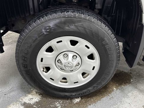 Used 2019 Nissan Titan S w/ S Utility Package image 10