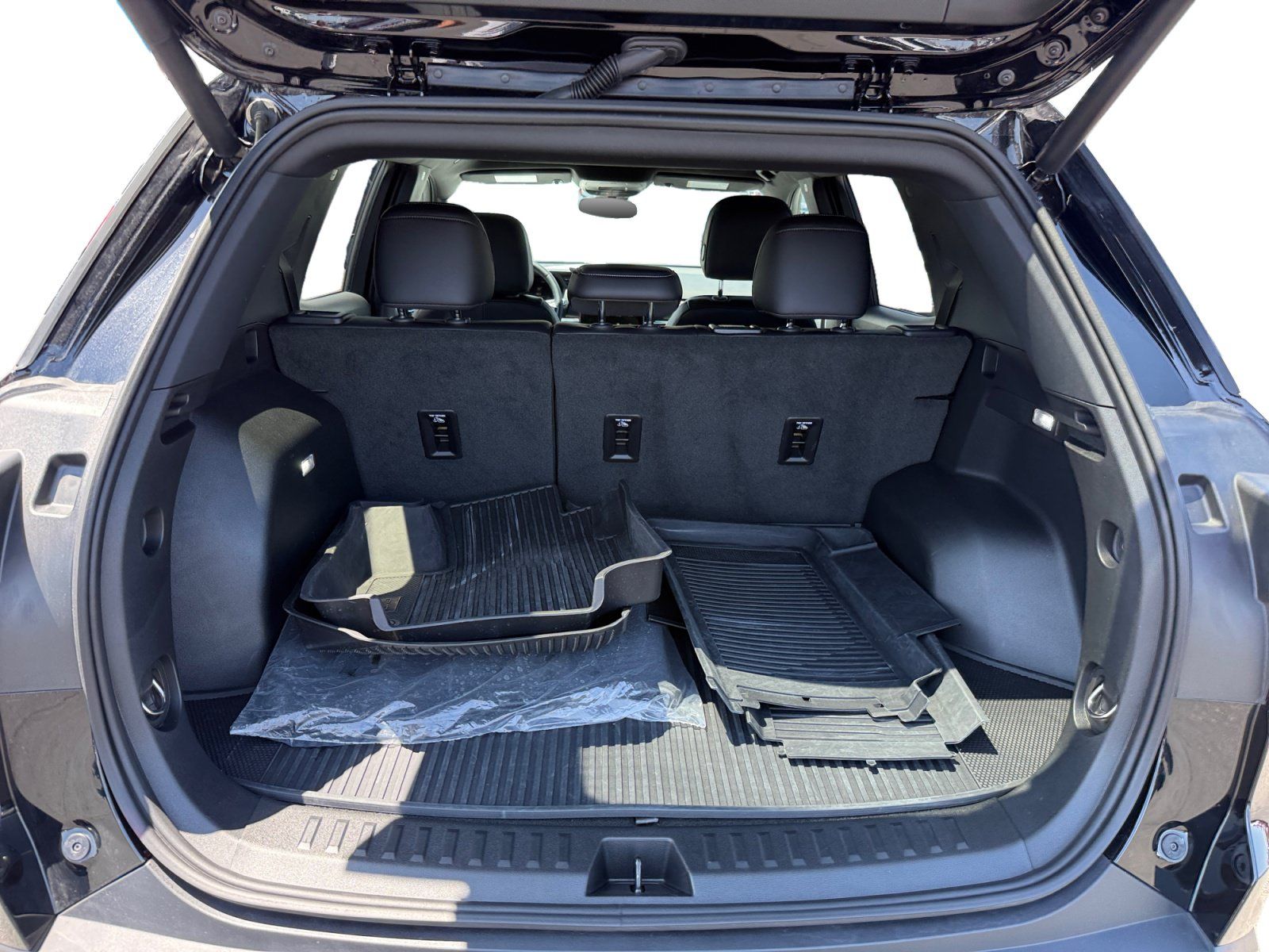 Used 2026 GMC Terrain Elevation w/ Elevation Premium Package FWD image 17