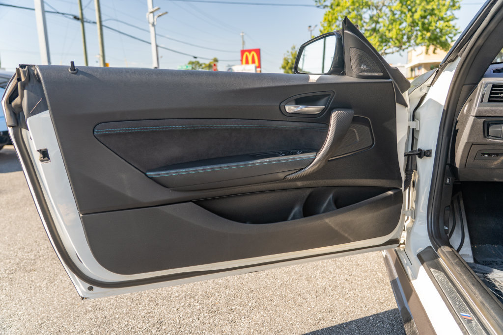 Used 2018 BMW M2 RWD image 15