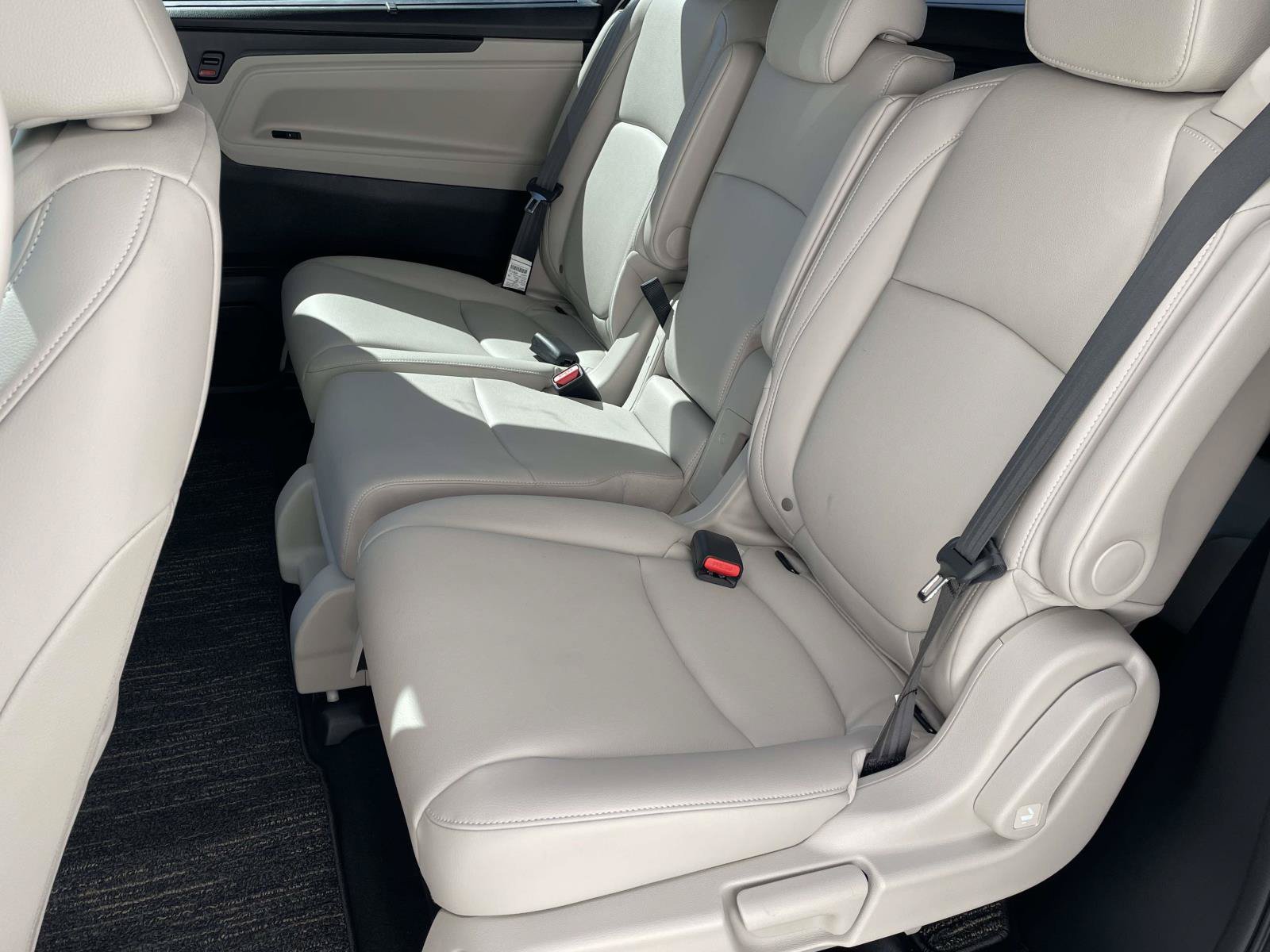 New 2027 Honda Odyssey EX-L image 10