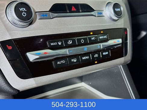 Used 2022 Ford Explorer XLT w/ Class IV Trailer Tow Package image 15