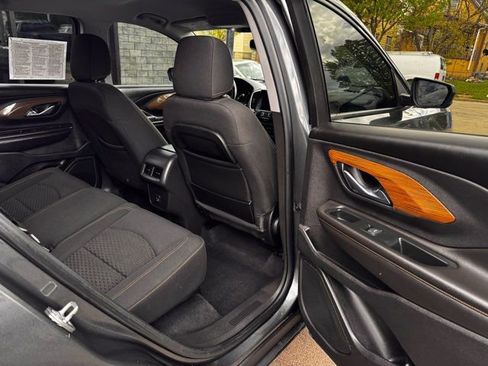 Used 2021 GMC Terrain SLE w/ Driver Convenience Package FWD image 26