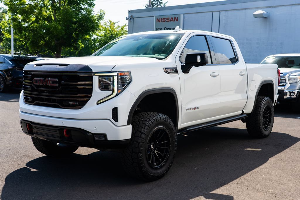 Used 2022 GMC Sierra 1500 AT4X AWD/4WD image 3