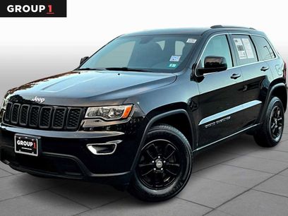 Used 2018 Jeep Grand Cherokee Laredo